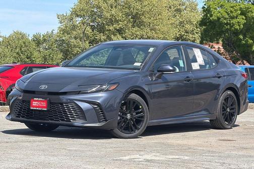 Dk Cosmos 2026 Toyota Camry SE