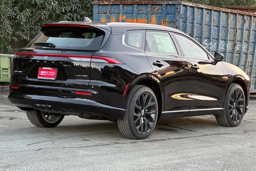 2025 Toyota Crown Signia Limited