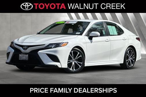 2019 Toyota Camry SE