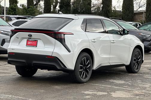 2026 Toyota bZ XLE Plus