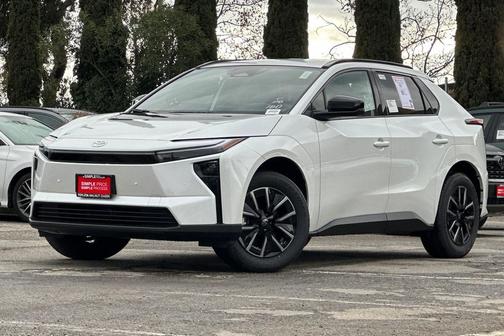 2026 Toyota bZ XLE Plus