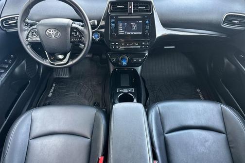 2019 Toyota Prius XLE