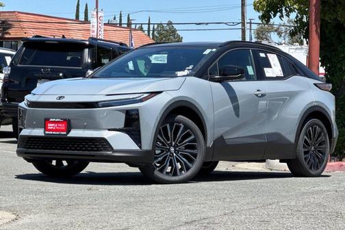 Cement W/Midngt 2026 Toyota C-HR XSE