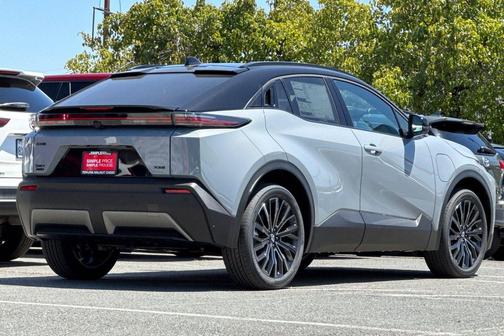Cement W/Midngt 2026 Toyota C-HR XSE