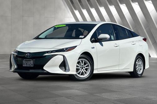2018 Toyota Prius Prime Plus