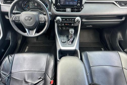 2022 Toyota RAV4 Prime SE