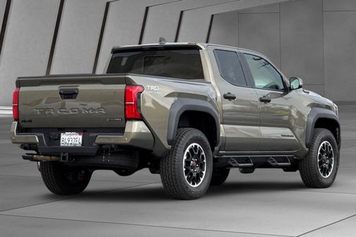 2025 Toyota Tacoma Hybrid TRD Off Road