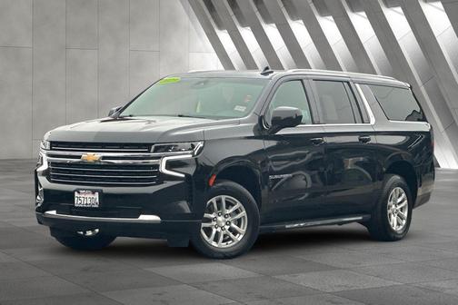 2023 Chevrolet Suburban LT