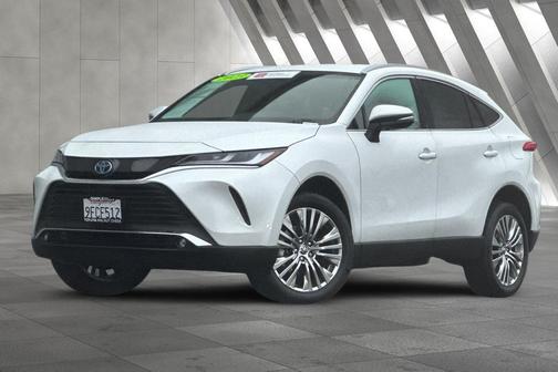 2023 Toyota Venza XLE