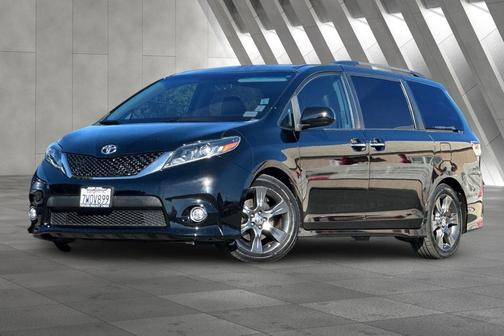 2016 Toyota Sienna SE