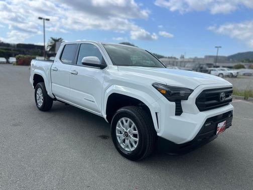 Ice Cap 2026 Toyota Tacoma SR5