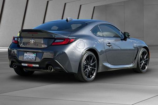 2025 Toyota GR86 Premium