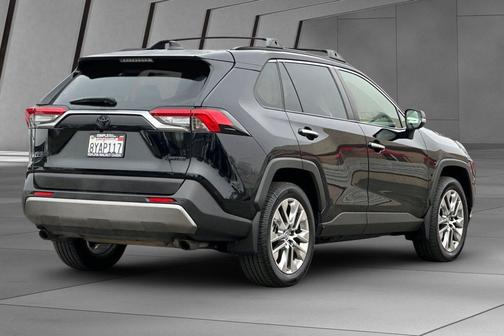 2021 Toyota RAV4 Limited