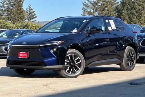 2026 Toyota bZ XLE Plus