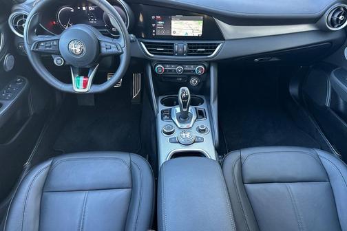 2024 Alfa Romeo Giulia Ti