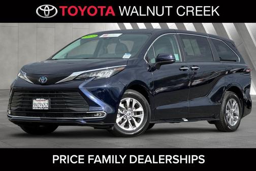 2023 Toyota Sienna XLE
