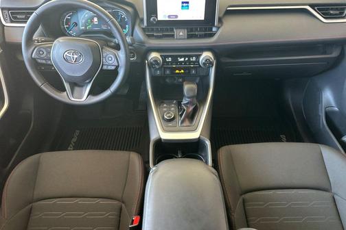 2025 Toyota RAV4 Hybrid SE