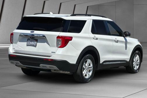 Star White Metallic Tri-Coat 2020 Ford Explorer XLT