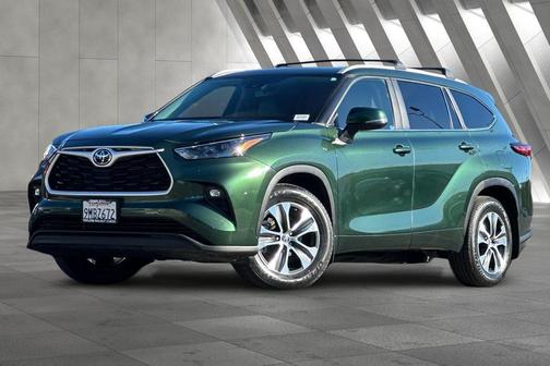 2023 Toyota Highlander XSE