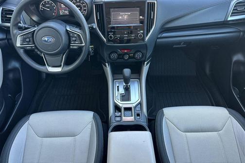 2022 Subaru Forester Base