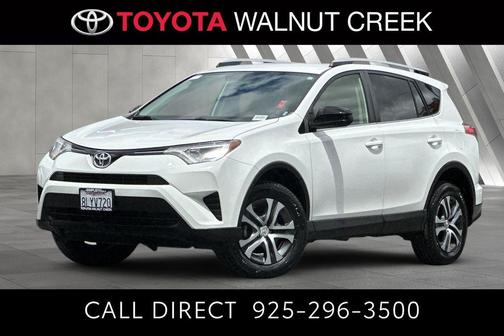 Super White 2016 Toyota RAV4 LE