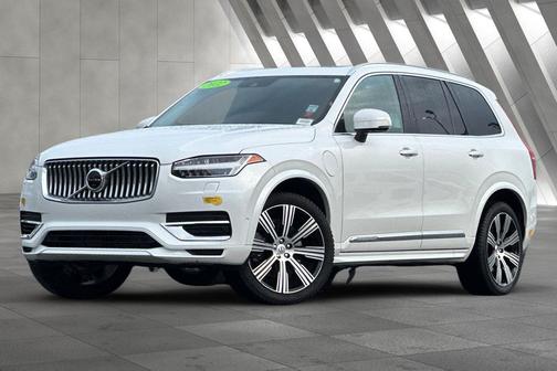 2022 Volvo XC90 Recharge Plug-In Hybrid T8 Inscription 7 Passenger