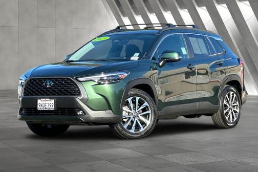 2024 Toyota Corolla Cross XLE