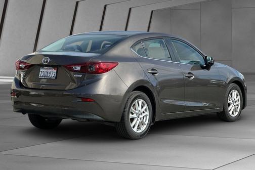 2016 Mazda Mazda3 i Sport