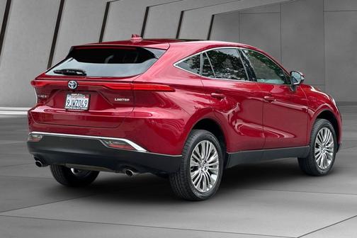 Ruby Flare Pearl 2023 Toyota Venza Limited