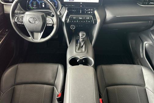 Ruby Flare Pearl 2023 Toyota Venza Limited