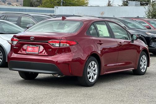 2026 Toyota Corolla LE