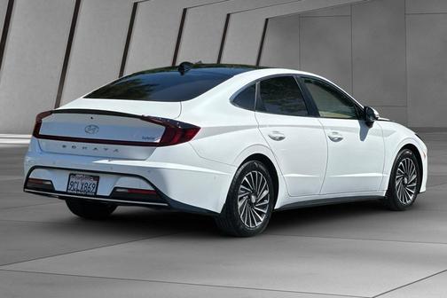 Hyper White 2022 Hyundai SONATA Hybrid Limited