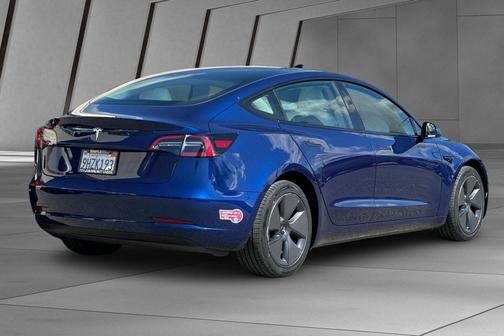 2023 Tesla Model 3 Standard Range
