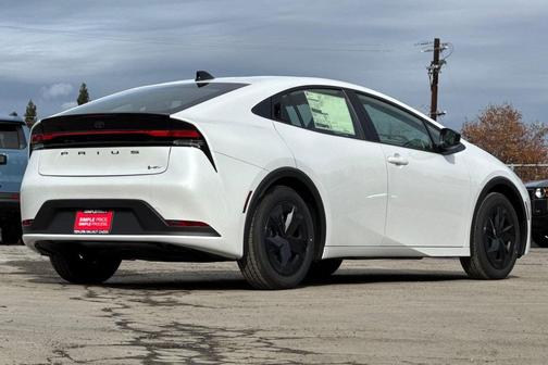 2026 Toyota Prius LE