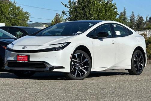 Wind Chill Pearl 2026 Toyota Prius Plug-In Hybrid XSE Premium