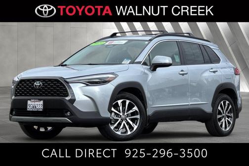 2023 Toyota Corolla Cross XLE