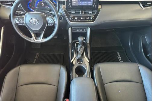 2022 Toyota Corolla Cross XLE