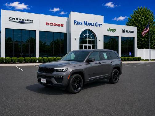 Gray 2026 Jeep Grand Cherokee Limited