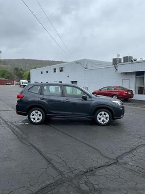 Dark Gray Metallic 2019 Subaru Forester