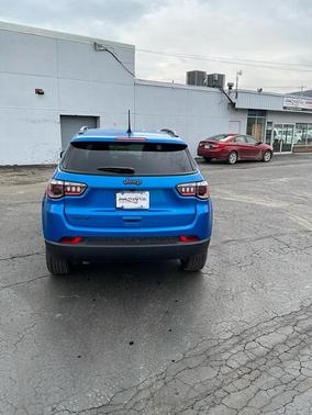 BL 2026 Jeep Compass Latitude