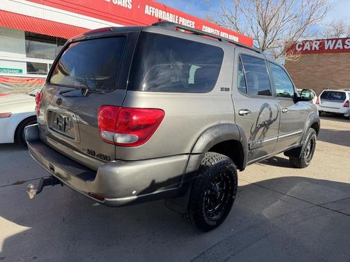 2006 Toyota Sequoia SR5