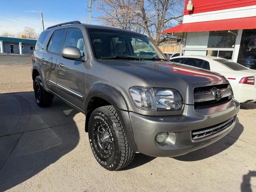 2006 Toyota Sequoia SR5
