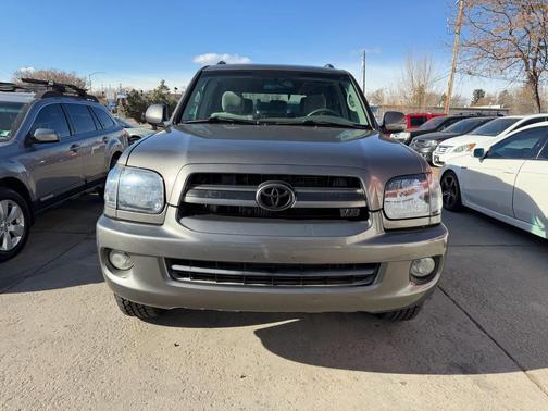 2006 Toyota Sequoia SR5