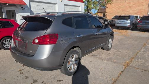 2011 Nissan Rogue SV