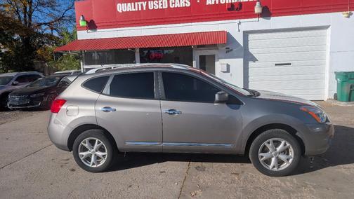 2011 Nissan Rogue SV
