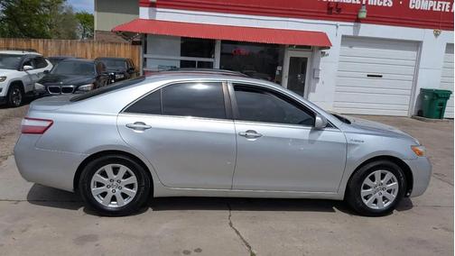 Titanium Metallic 2007 Toyota Camry Hybrid SE