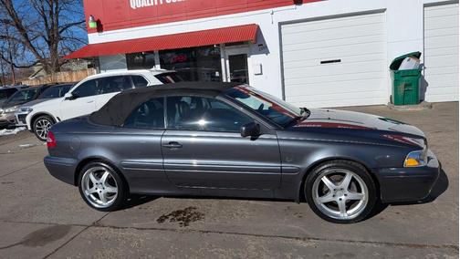 2004 Volvo C70 HT