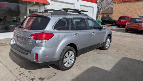 2011 Subaru Outback 2.5 i Limited