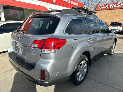 2011 Subaru Outback 2.5 i Limited