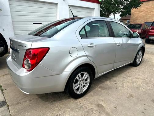 2012 Chevrolet Sonic 2LT